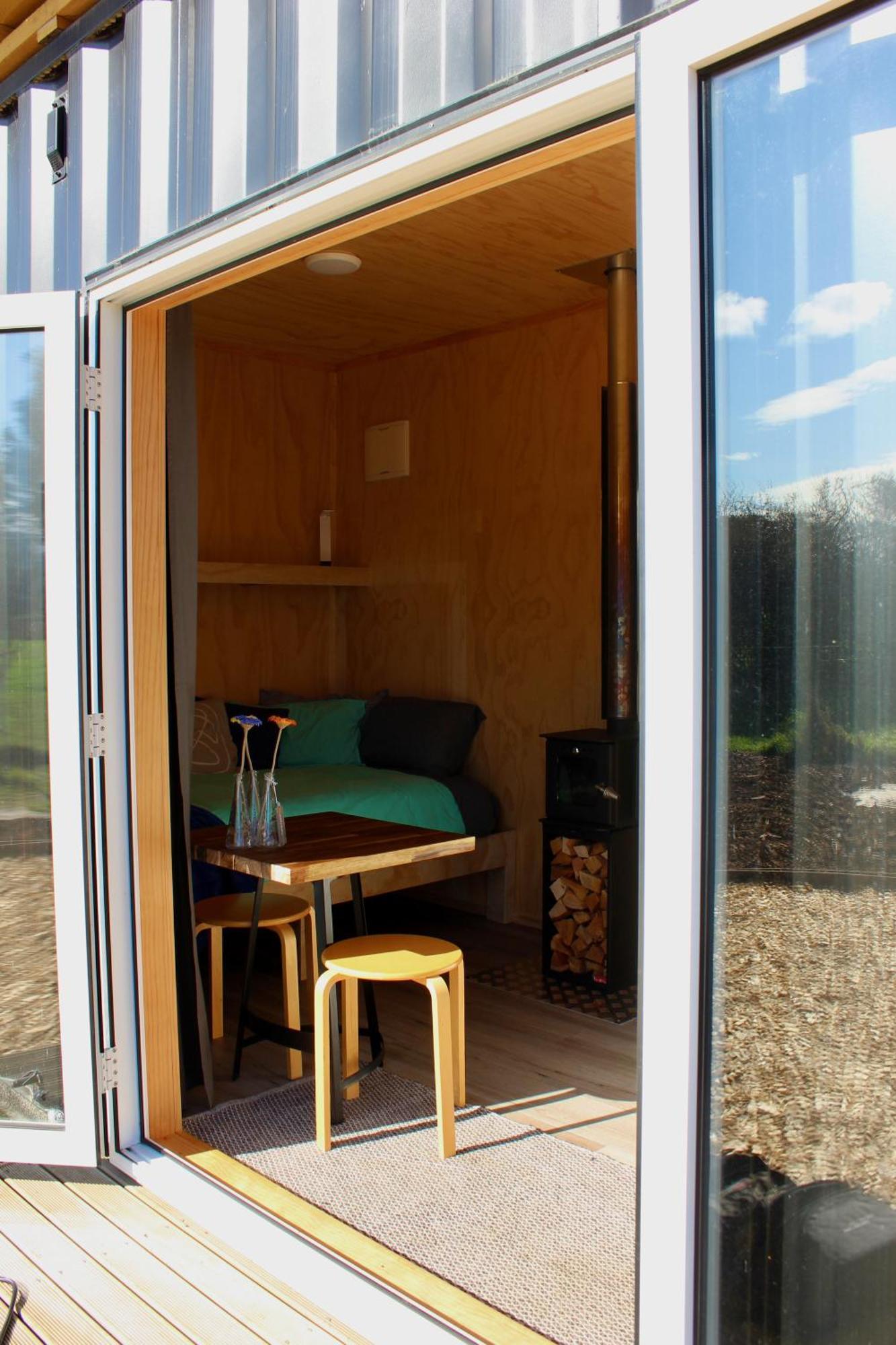Cosy Tiny Container Cabin Carterton Exterior foto